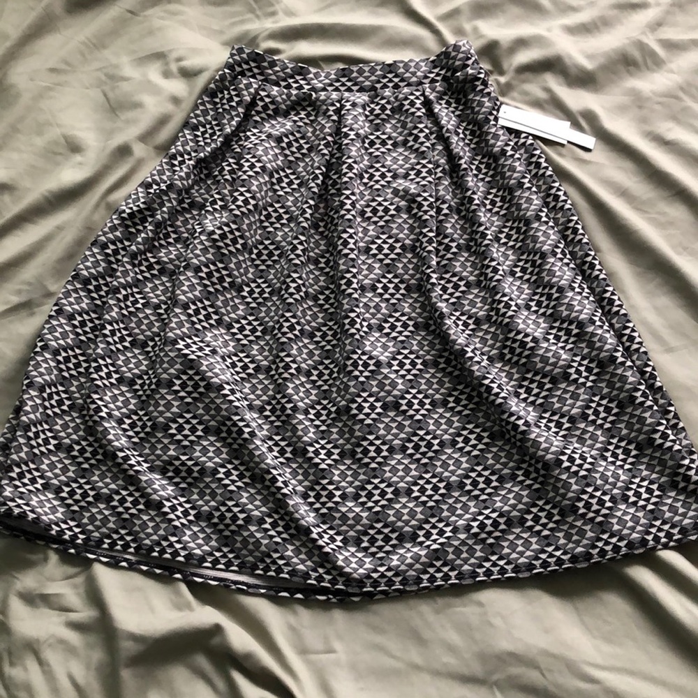 Pattern midi skirt by Joe B